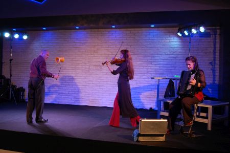 WUNDERLAND die Eventagentur - Juggling meets Violin