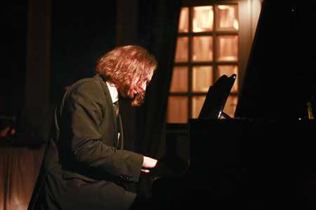 WUNDERLAND Pianist Danny