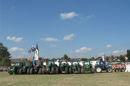 WUNDERLAND Stuntshow Toni