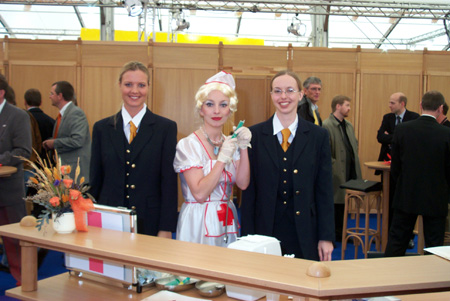 WUNDERLAND Walk Act Schwester Gertrud