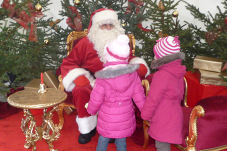 WUNDERLAND Weihnachtsmann