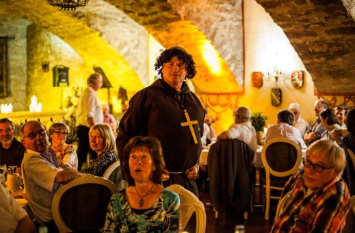 WUNDERLAND Erlebnisabende - DAS Fuldaer Mnchs-Dinner