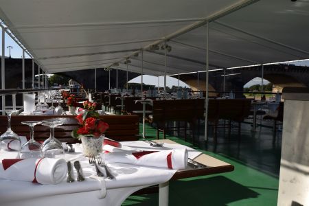 WUNDERLAND Incentives - Riverboatparty auf der Elbe