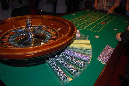 WUNDERLAND der Eventausstatter - Casino Abend - Roulette Tisch